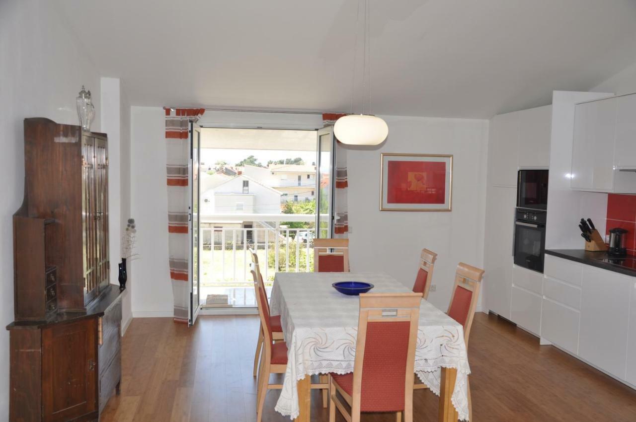 Flora Apartmán Kaštela